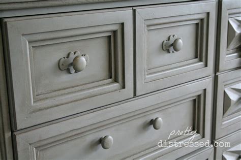 Shabby Look Dark Wax Annie Sloan Chalk Paint Paint Colors Video Antiques Pretty Farmhouse