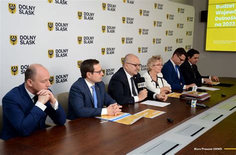 Dolny Śląsk rekordowy budżet województwa na 2023 rok Solidaryzm