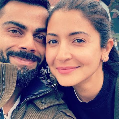 Virat Kohli Anushka Sharma কোহলিকে বিরাট মিস করছেন অনুষ্কা তাঁর