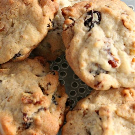 Pecan Raisin Cookies Lovefoodies