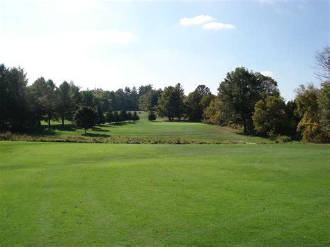 Pine Ridge Golf & Country Club - Northumberland - Golf Discounts and ...