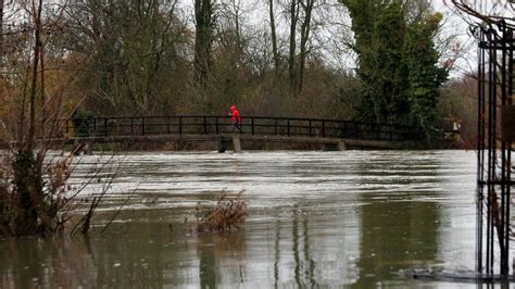 River Thames Flood Defence Plan A Threat To Environment Bbc News