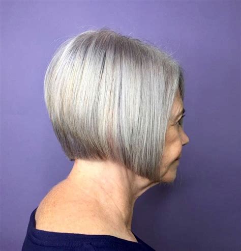 Graduated Bob Sleek Straight Grey Hair Haircut Women Haircut Gray Hair Chin Length Haircuts