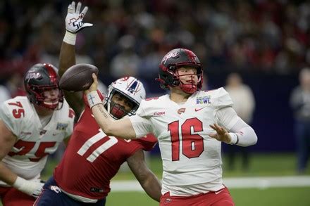 Western Kentucky Wide Receiver Malachi Corley Editorial Stock Photo ...