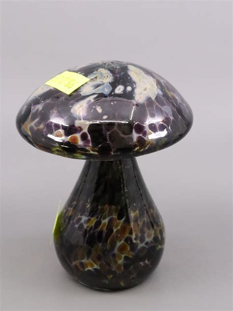 Lot Art Glass Mushroom Paper Weight