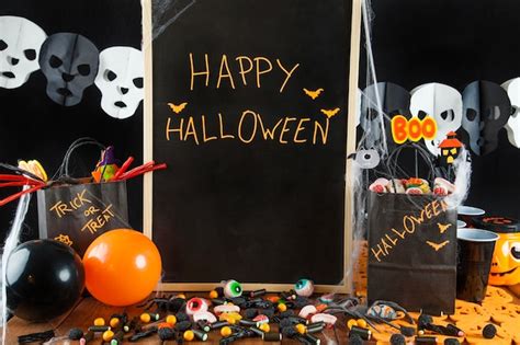 Decoraciones Para Fiestas De Halloween Foto Gratis