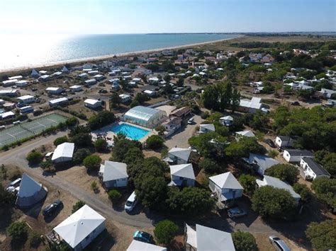 Campings Noirmoutier H Bergements En Vend E