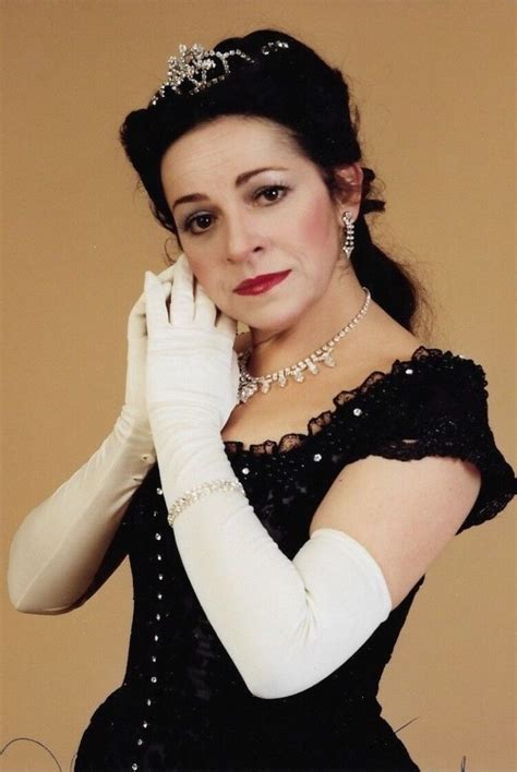 Hot Sexy Lucia Popp Bikini Pics