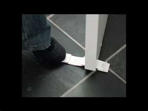 Bloque Porte Double Sens Way Doorstop Blanc De Baby Dan Youtube