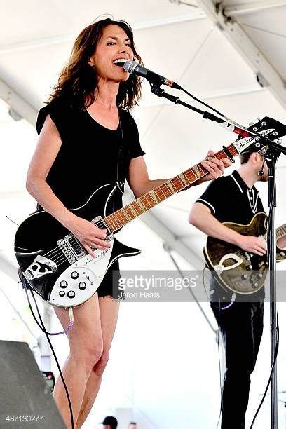 Susanna Hoffs Pictures And Photos Getty Images Susanna Hoffs