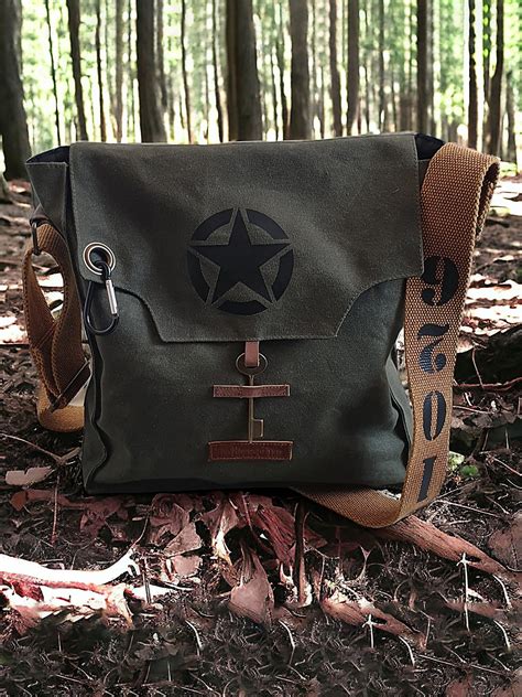 Buy The House Of Tara Unisex Olive Green Messenger Bag Messenger Bag