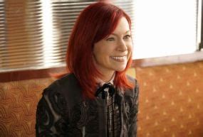 The Good Fight: Carrie Preston Returns as Elsbeth Tascioni in Season 6 ...