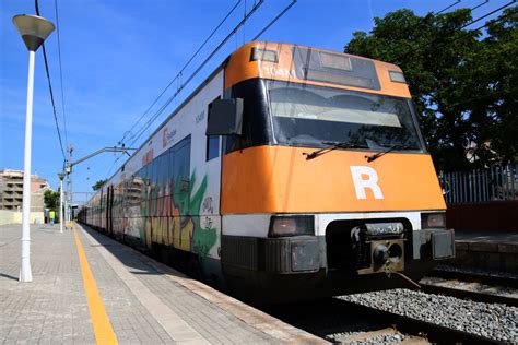 Una Incidencia Al Prat Provoca Nuevos Retrasos En Rodalies