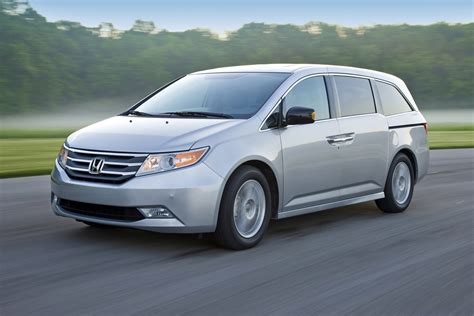 Honda Odyssey - цены, отзывы, характеристики Odyssey от Honda