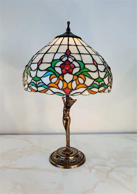 Lampada Da Tavolo Liberty Stile Tiffany Cm