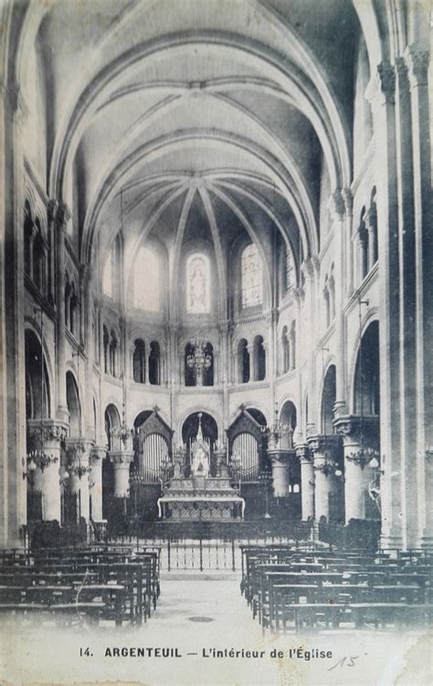 Argenteuil L intérieur de la basilique Saint Denys avec son orgue de