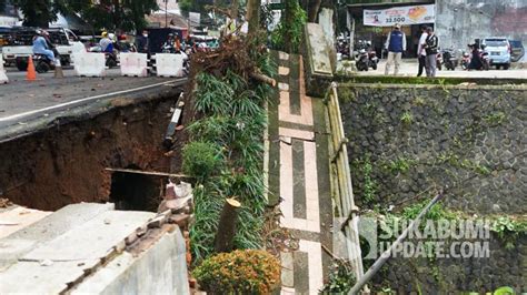 Longsor Banjir Terjang Kota Sukabumi Penanganan Bencana Dilakukan