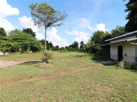 Sawang Daen Din Resort For Sale With Bungalows Plus Managers House