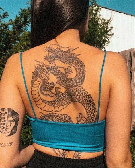 Hermosas Ideas De Tatuajes En La Espalda Para Mujer