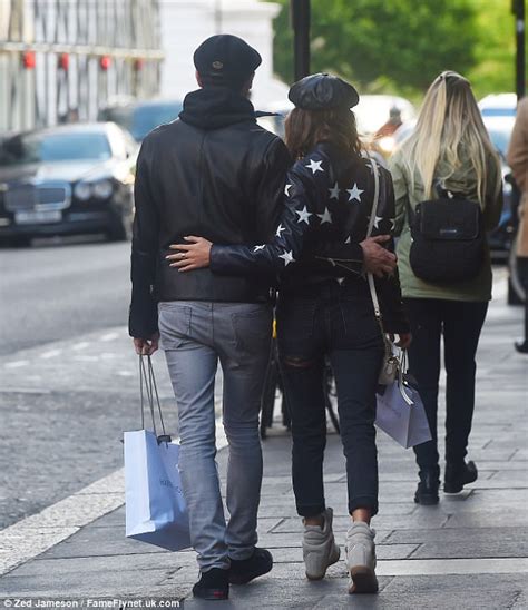 Joey Essex Spotted With Girlfriend Georgie On Date Daily Mail Online