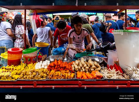 Famous Filipino Street Food