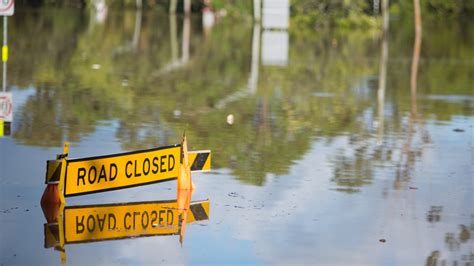 Nsw Floods Body Of A Woman Found In Search For Missing Elderly Eugowra Locals As Forbes Is Set