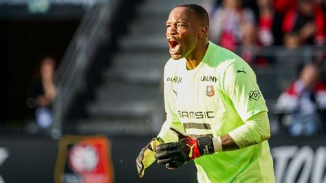 Mercato OM Voilà pourquoi Mandanda est parti Le10sport