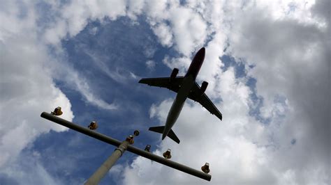 Dortmund Flughafen Wizz Air Erweitert Das Streckennetz Um Fl Ge Nach