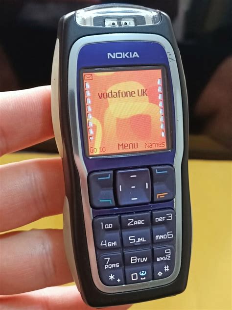 Nokia 3220 2g Gsm 90018001900 Unlocked Classic Cellphone 1year