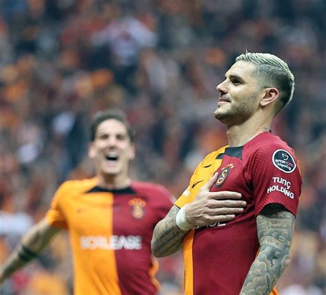 Mauro Cardi Galatasaray Metin Oktay Sevinci A K Ocukluk