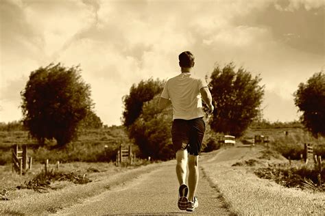 runner running images pixabay