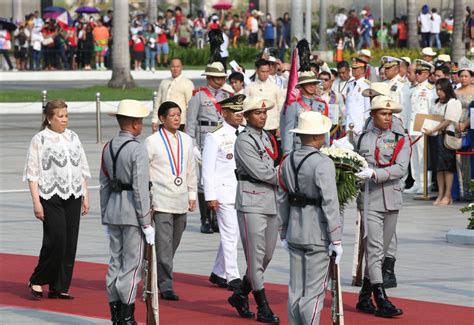 INDEPENDENCE DAY RITES The Manila Times