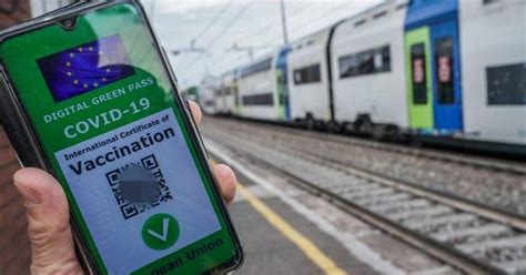 Nuovo Decreto Anti Covid Super Green Pass Anche Su Treni Bus E Metro