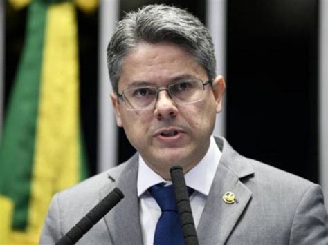 Alessandro Vieira Diz Que Bolsonaro N O Tem For A No Senado Folha Pe