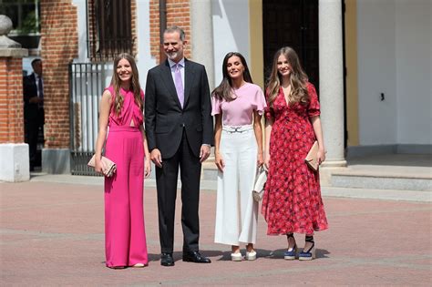 La Confirmación De La Infanta Sofía La Excepción Que Ha Hecho El Colegio Todos Los Detalles Y