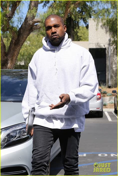 Photo Kim Kardashian Joke Alien Sex Kanye West Photo Just Jared Entertainment News