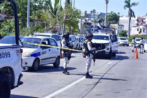 Hieren A Balazos A Un Taxista En La Avenida Costera E Incendian Un Taxi