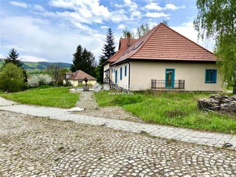 Parádsasvár Befektetőknek Villa Panzió Parádsasvár Eladó ház Lakás