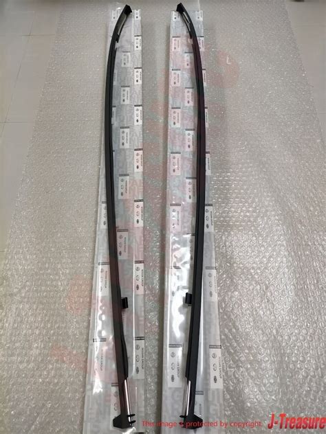 NISSAN 300ZX Z32 90 96 T Top Genuine Front Windshield Side Molding RH