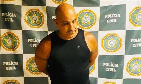 Ex Pm Homem Apontado Como Chefe De Milícia é Preso Na Praia De Mauá