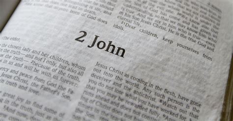 2 John - Bible Book Chapters and Summary - New International Version