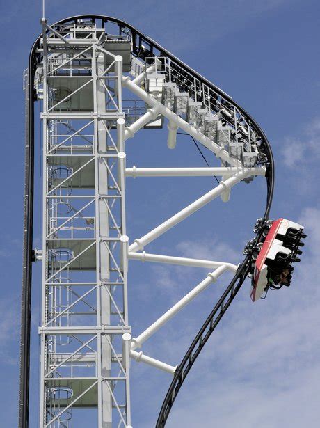 1001Archives: Takabisha Roller Coaster opens in Japan