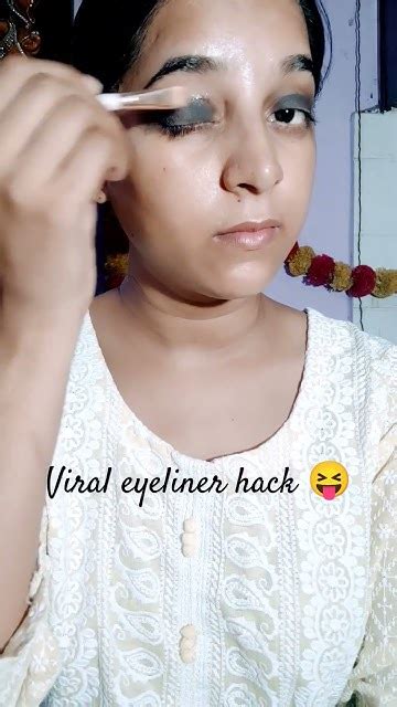 Viral Eyeliner Hack 😝 Shorts Viralshorts Hacks Hack Viralhacks