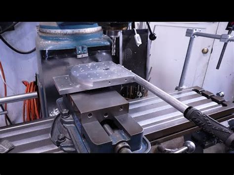 What is rotary table milling machine? - EasyRelocated