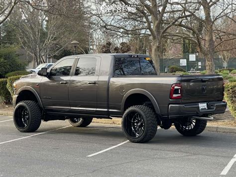 2022 Ram 2500 With 24x14 76 Cali Offroad Summit 9110 And 35135r24