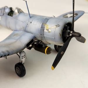 F4U-1A in 1:48 Scale, Pro Built Model With Diorama - Etsy