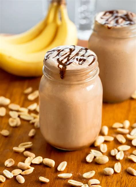 Easy Homemade Peanut Butter Banana Protein Shake