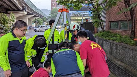 基隆市消防局－分隊最新消息－仁愛分隊救助器材車訓練