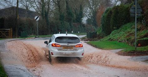 Nottinghamshire flooding road closures today - plus flood warnings and alerts after Storm Henk ...