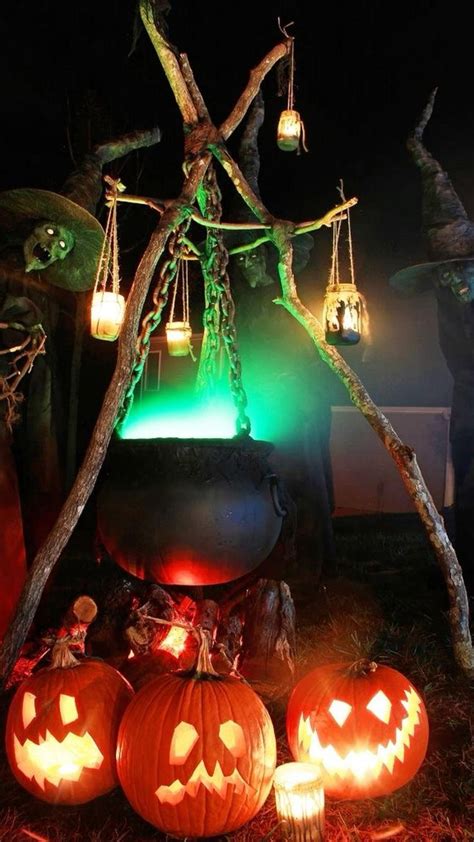 Hocus Pocus House Halloween Decorations Diy Outdoor Halloween Diy